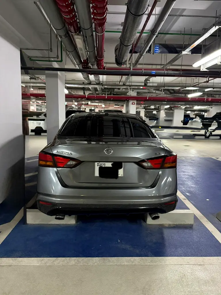 Nissan Altima 2020 — photo 1 of 4