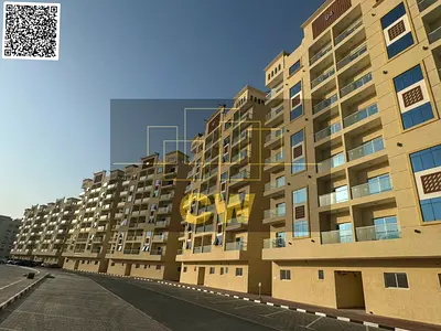 شقة واسعة بغرفة وصالة / موقع مميز / جاهزة للسكن