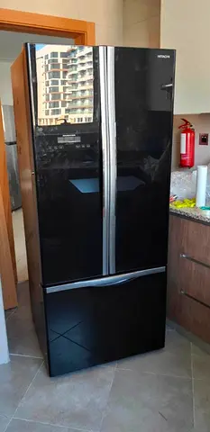 Hitachi French door Refrigerator Black Glass good condition