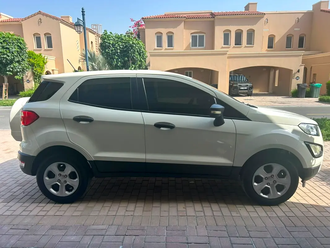 Ford Ecosport 2018 — photo 1 of 9