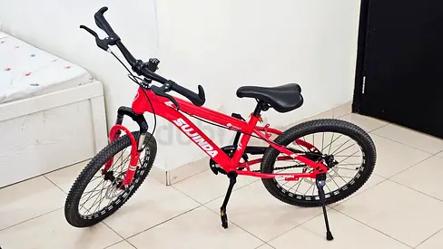 Kids Bicycle_Age:6-11_Excellent Condition_Red Color_Dh:199/-