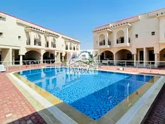 gated community away from fly zone/3 Bedrooms villa all master/pvt back lawn/maids room /shared s-po