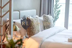Furnished Studio | Canal &amp; Marina View | Balcony