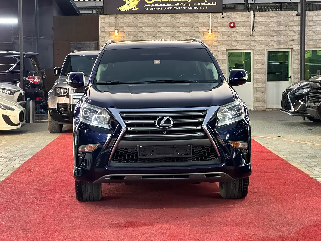Lexus GX-Series 2017 — photo 1 of 20
