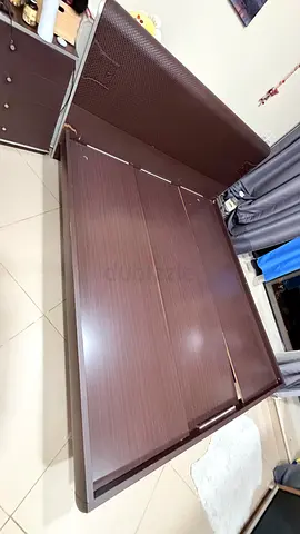 Freed bed frame 200x200