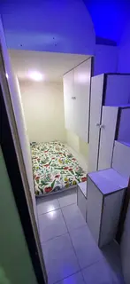 Executive Partition Available - Near Abubaker Metro