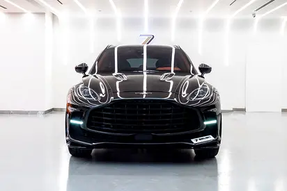 2023 Aston Martin DBX 707 Full Carbon High options GCC Specs | Pristine Condition with Warranty