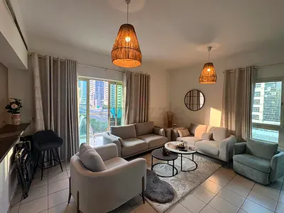 One bedroom for Rent in Green