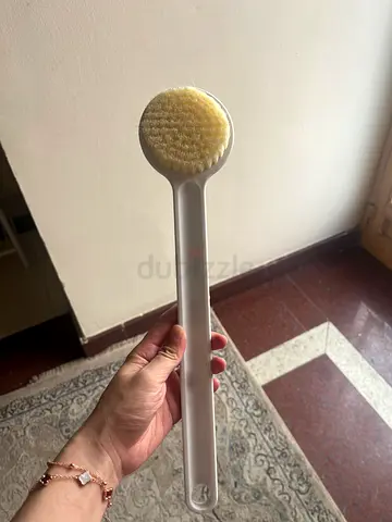 Long-handled Brush - Gently Used