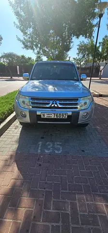 Mitsubishi Pajero GLS 2011 | GCC Specs | Full Options|Well Maintained