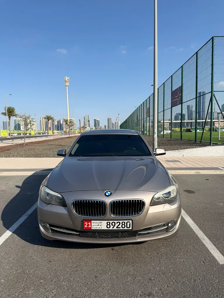 BMW 5-Series 2013 — photo 1 of 5