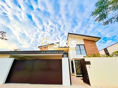 4BR Luxury Villa | Private Pool | Prime Investment