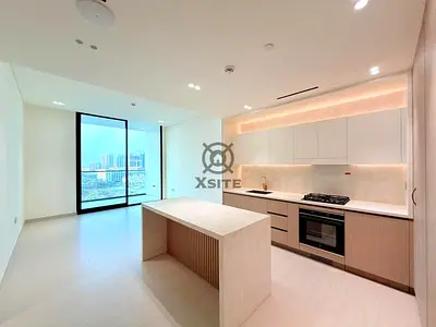 Modern Layout| Kitchen Appliances |Community View