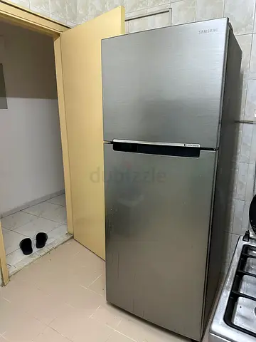 Samsung top-freezer refrigerator - good working condition