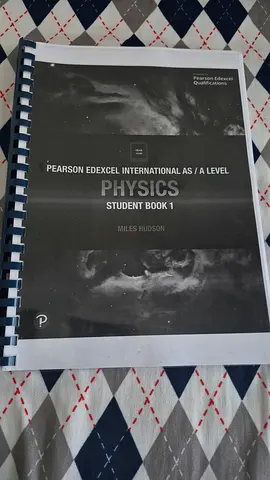 Pearson Edexcel International AS/A Level Physics Student Book 1 (Spiral bound)