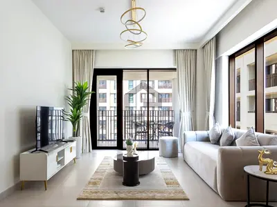Bright and Spacious | Pool View | Ready to Move |