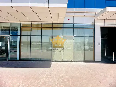 Showroom for Rent – Sheikh Zayed Road View | Near Metro