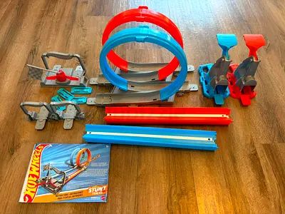 Hot Wheels Double loop