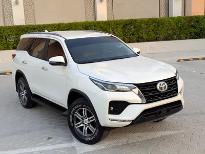 2021 Toyota Fortuner GXR 4.0L V6 GCC Specs | 4WD | Full Service History | Excellent Condition