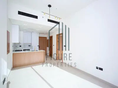 Bright Stylish 1-BR | Premium Area | Vacant