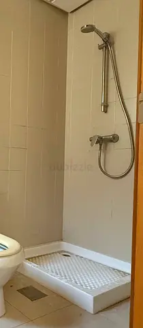 Shower tray