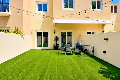 Single Row | Large Garden | Furnished