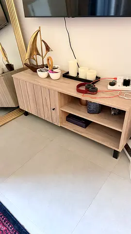 Tv console