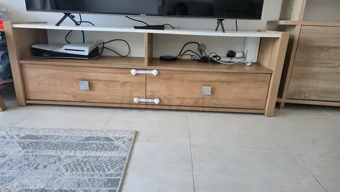 Light wood TV entertainment unit with drawers - good condition