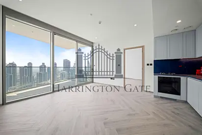 Burj Khalifa View |1 Br Apartment | High-Floor Balcony