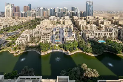 FULLY FURNISHED 1BR | LAKE & GOLF VIEW | HIGH FLOOR
