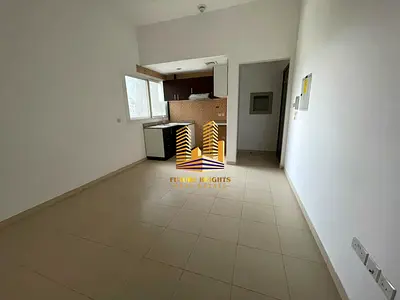 READY TO MOVE IN || SPACIOUS || WITH BALCONY