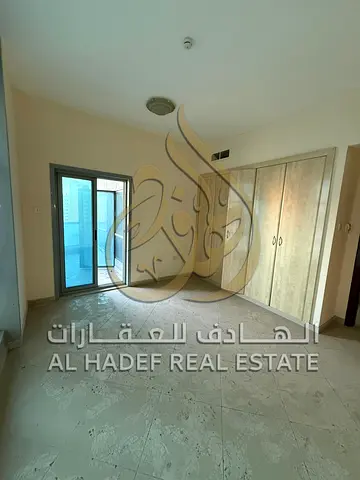 موقف سيارة مجاني • تكييف مجاني على المالك • موقع مميز قريب من مركز أطباء العرب • قريب من جميع الخدمات والمرافق الحيوية • سهولة الوصول إلى الطرق الرئيس