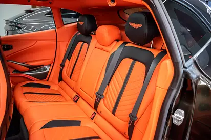 2023 Aston Martin DBX 缩略图 15