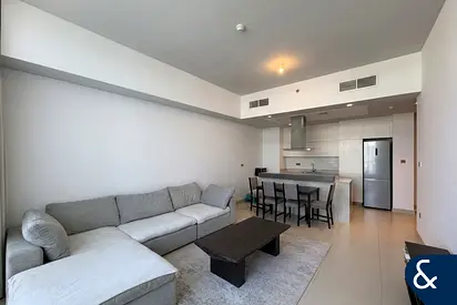 Spacious 2 Bed | Oia | Prime Location
