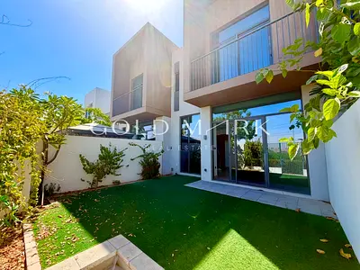 Modern Living| Landscape | Multiples Cheques