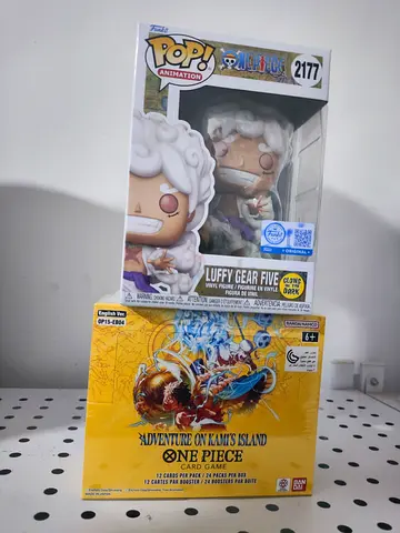 One Piece card box sealed op15 (Adventure on Kamis Island) + Funko Pop! Luffy Gear Five