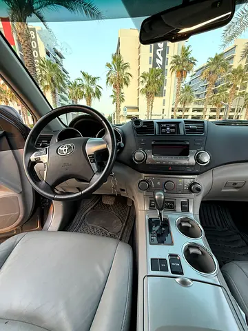 2011 Toyota HIGHLANDER 照片 3