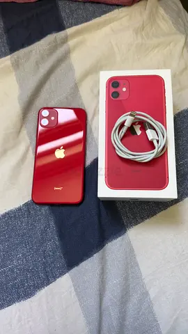 iPhone 11 64Gb Unlocked | with original box and charger - Great Condition