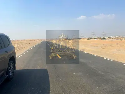للبيع فى الشارقة     منطقة مزيرعة ( بلوك B )    قطعة ارض سكنى استثمارى مساحة 3444 قدم موقع مميز جدا على شارع 24 متر