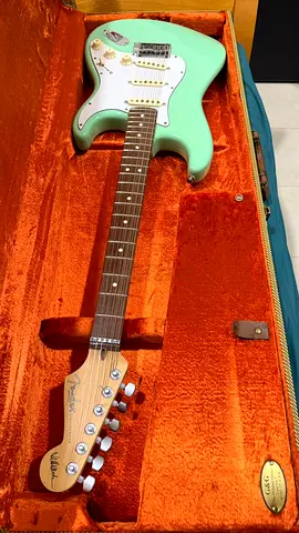 Jeff beck stratocaster usa brand new