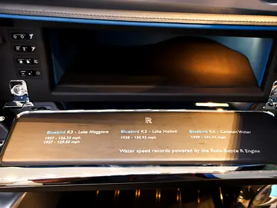صورة 4 لـ 2015 ROLLS-ROYCE PHANTOM