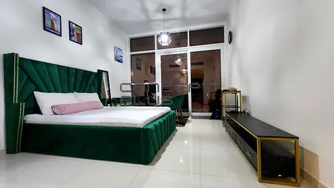 Ready to MoveI In I Golf View I High Floor