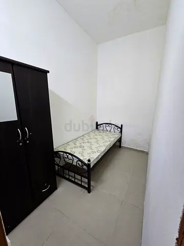 Normal partition available for monthly rental in Al barsha