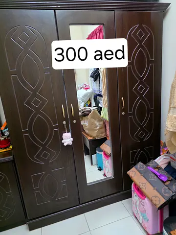 Move out sale