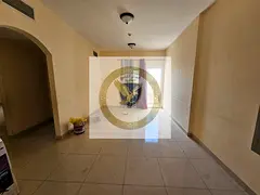 Open view with free parking, one month free, and a balcony. Prime, lively location near cafes, shops