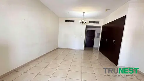 Studio Apartment | Desert Sun | Balcony | Downtown View