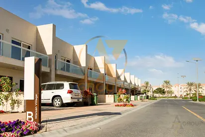 UPGRADED SINGLE ROW | SOUK FACING | 3 BEDROOM + MAID ROOM