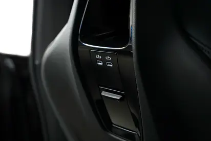 2023 BMW IX 缩略图 19