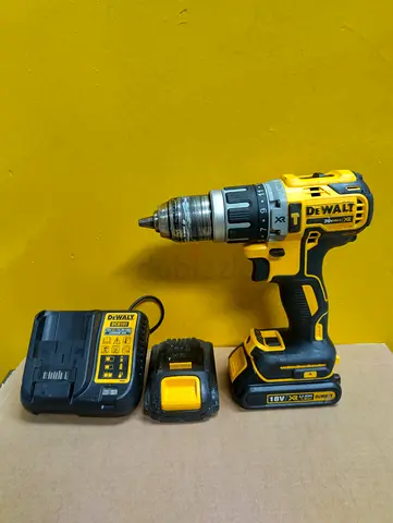 DEWALT DCD796 TIGHTER HAMMER B.L