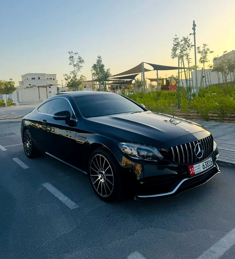 Mercedes-Benz C-Class 2017 — photo 1 of 12